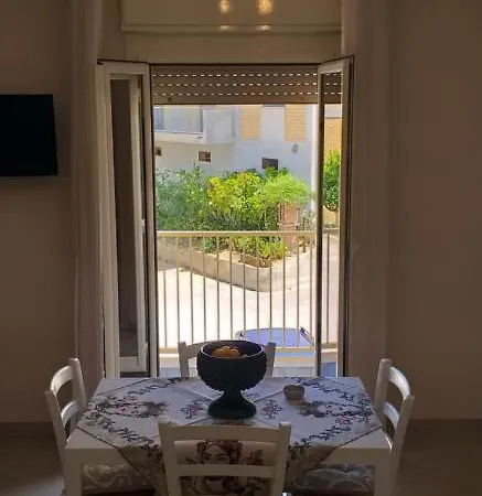 شقة Maison Marianna تْشيفالو
